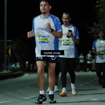 Runner Photo 7156187