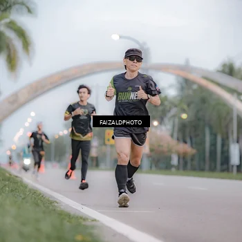 Runner Photo 7156212