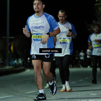 Runner Photo 7156220