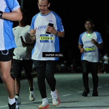Runner Photo 7156258