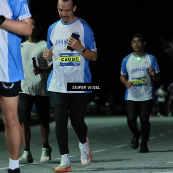 Runner Photo 7156282