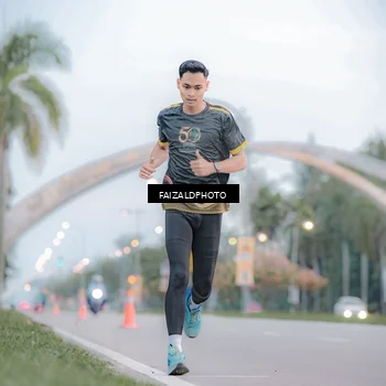 Runner Photo 7156331