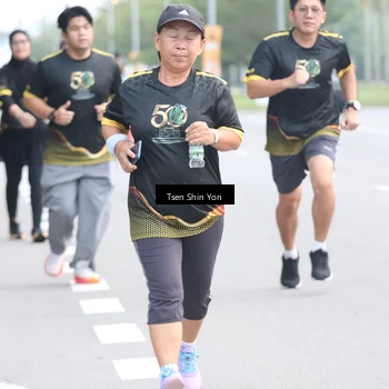 Runner Photo 7156354