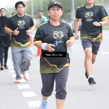Runner Photo 7156356