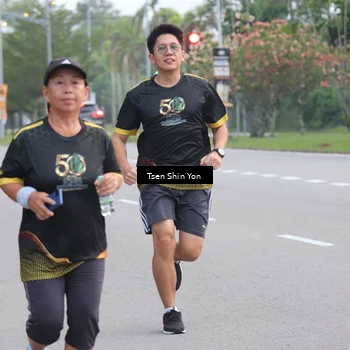 Runner Photo 7156362