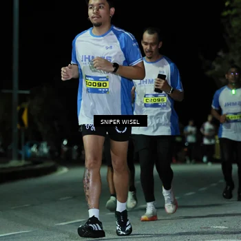 Runner Photo 7156399