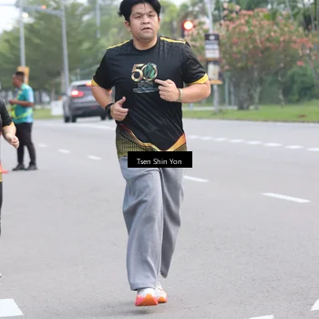 Runner Photo 7156414
