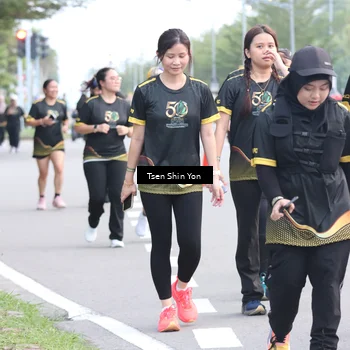 Runner Photo 7156617