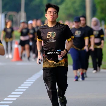 Runner Photo 7156663
