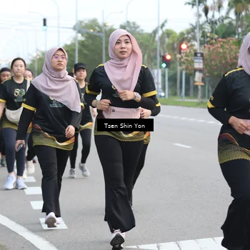 Runner Photo 7156975