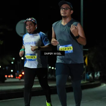 Runner Photo 7157021