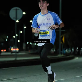 Runner Photo 7157103