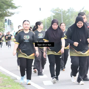 Runner Photo 7157316
