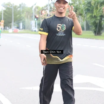 Runner Photo 7158059