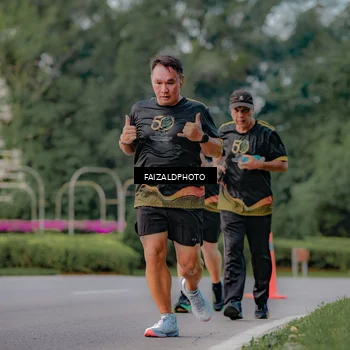 Runner Photo 7158598