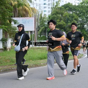 Runner Photo 7159015