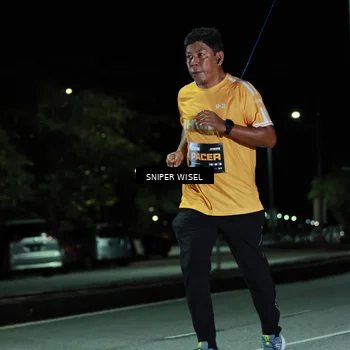 Runner Photo 7159048