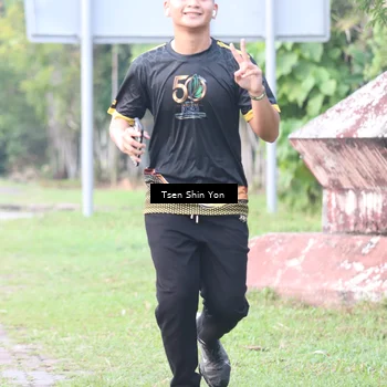Runner Photo 7160301