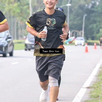 Runner Photo 7160357