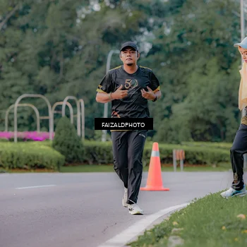 Runner Photo 7160700
