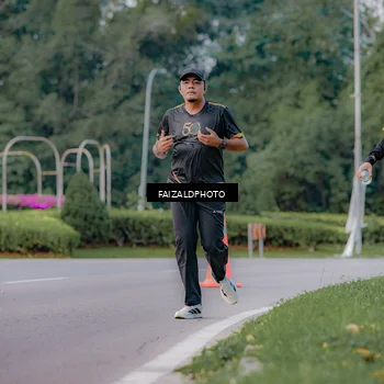 Runner Photo 7160716
