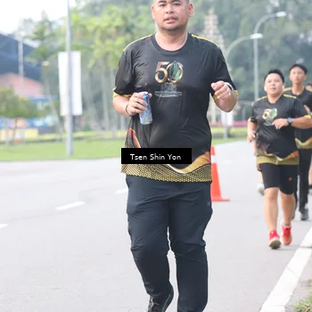 Runner Photo 7160800