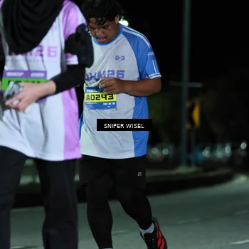Runner Photo 7160906