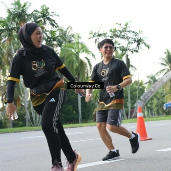 Runner Photo 7161311