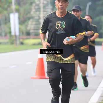 Runner Photo 7161543