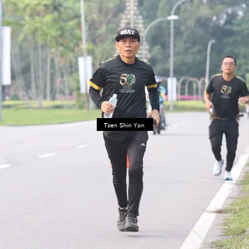 Runner Photo 7161881
