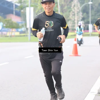 Runner Photo 7161883