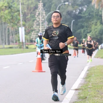 Runner Photo 7161892