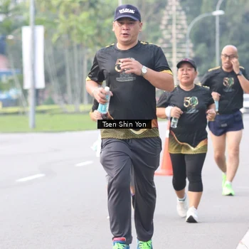 Runner Photo 7162266