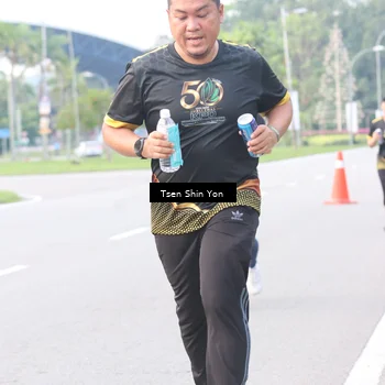 Runner Photo 7162524