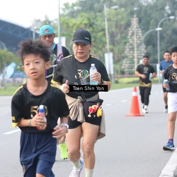 Runner Photo 7162859