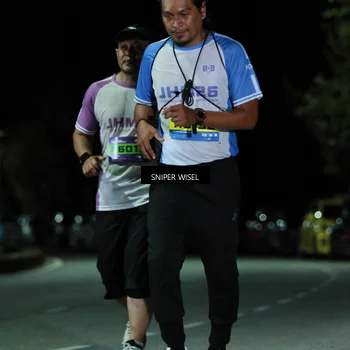 Runner Photo 7163003