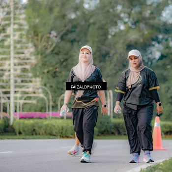 Runner Photo 7163676