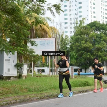 Runner Photo 7163680