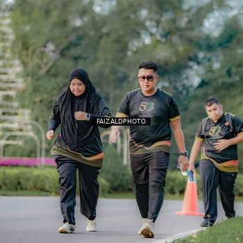 Runner Photo 7163801