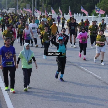 Runner Photo 7164867