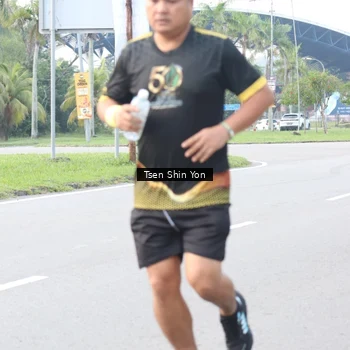 Runner Photo 7165242