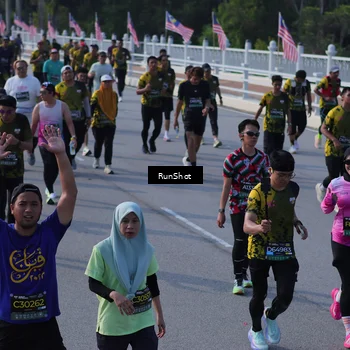 Runner Photo 7165260