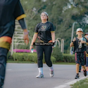 Runner Photo 7165412