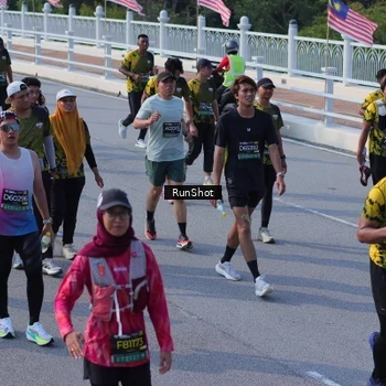 Runner Photo 7165588