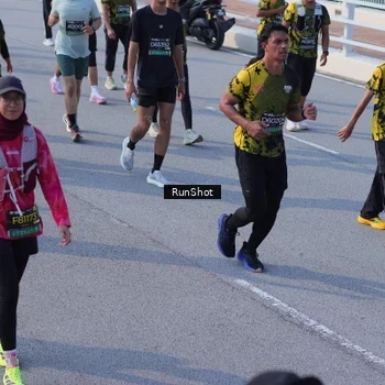 Runner Photo 7165593