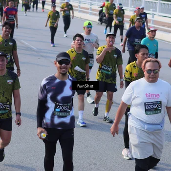 Runner Photo 7165900