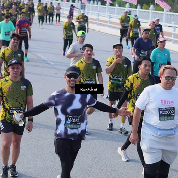 Runner Photo 7165915