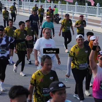 Runner Photo 7165916