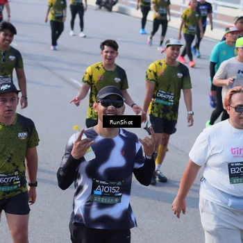 Runner Photo 7165999
