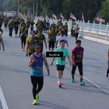 Runner Photo 7166323